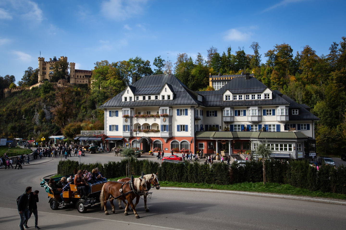 Personalisierter Gutschein – Flexibel einlösbar für Hotel & Restaurant | Königlicher Genuss in Hohenschwangau